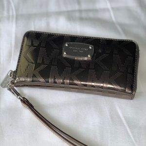 Micheal kors Wallet small wristlet card holder